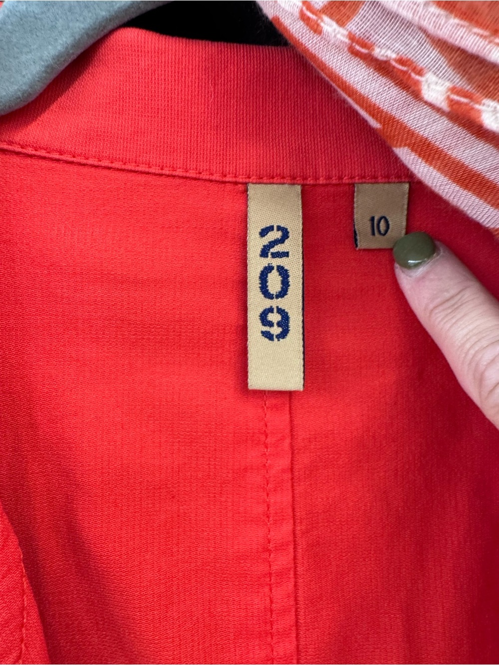 209 Women's Red Single-Button Blazer Jacket with scarf - Picture 3 of 5